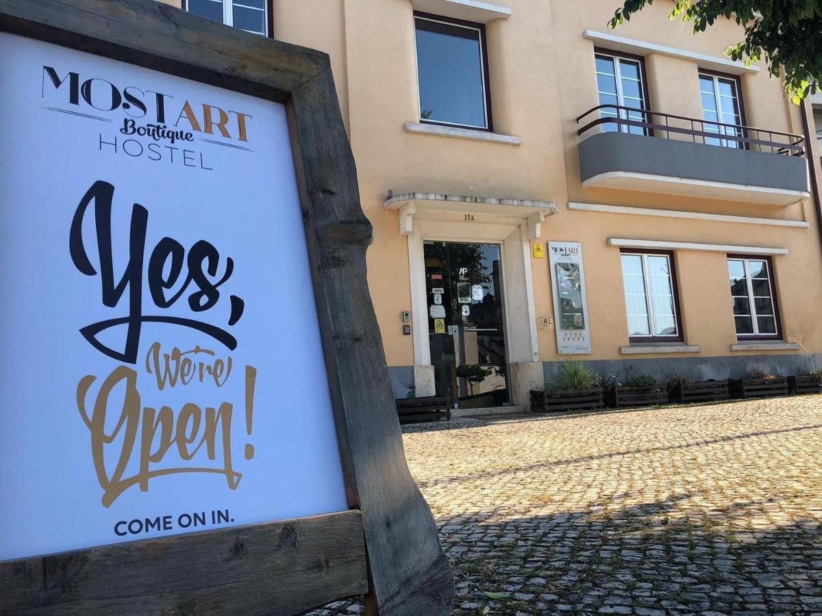 Most Art Boutique Hostel Leiria Buitenkant foto